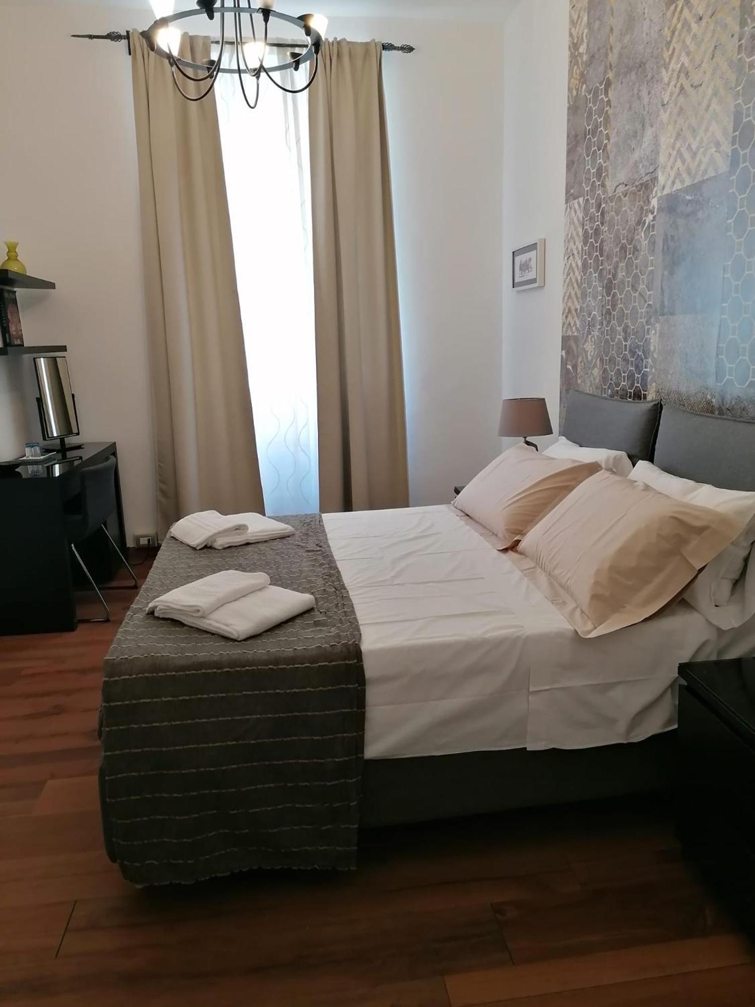 Monticello Apartment Via Cavour Rome Bagian luar foto