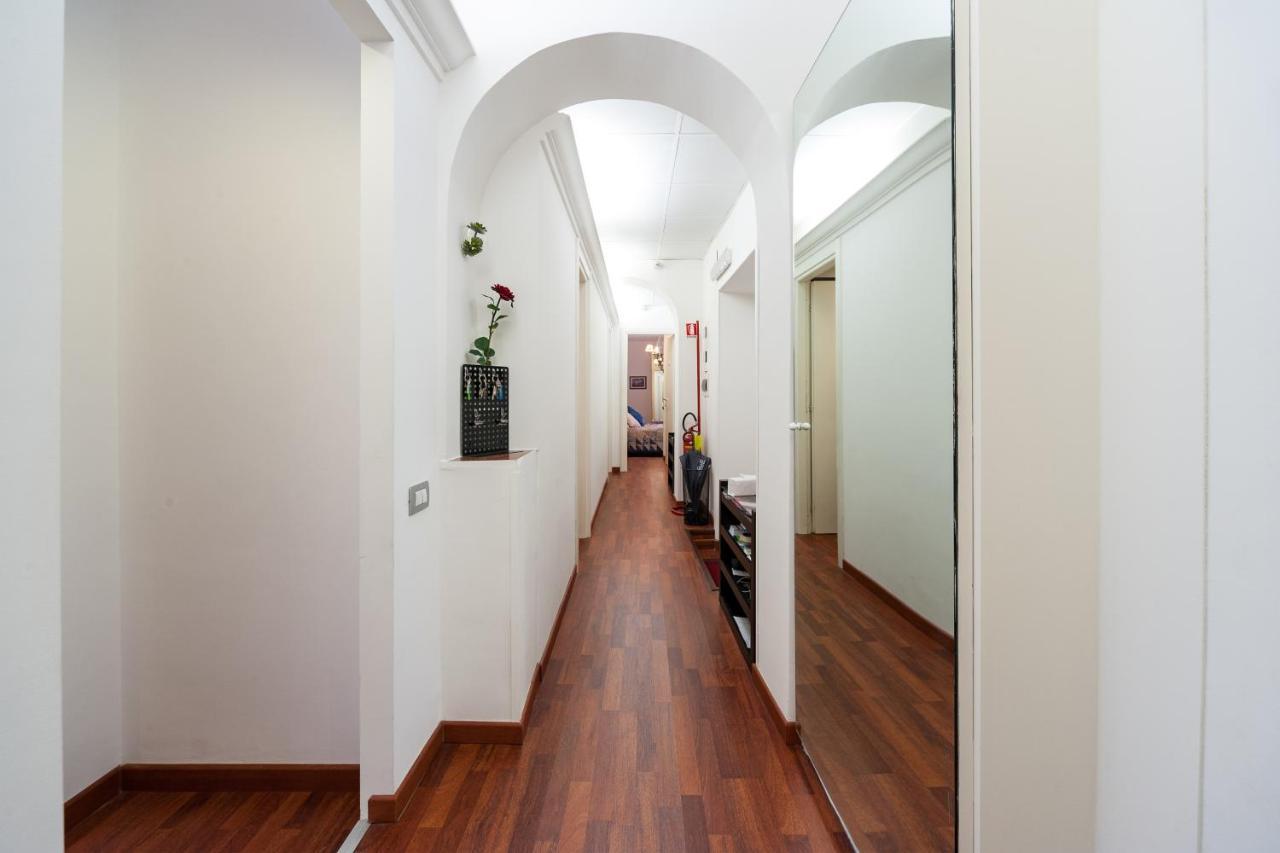 Monticello Apartment Via Cavour Rome Bagian luar foto